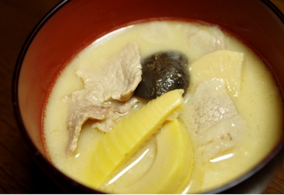豚肉の白みそには地域性が抜群
